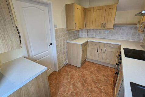 Gray Court, Leeds, LS15 9AS photo 4