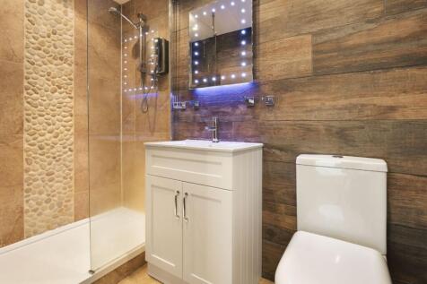 Guest Suite Bathroom