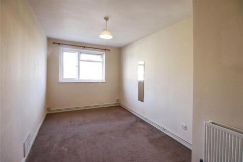 Ladybank, Bracknell, Berkshire, RG12 photo 5
