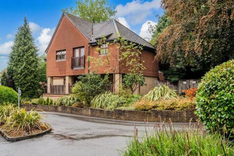 FURZE HILL COURT, FLAT 11  (1).jpg