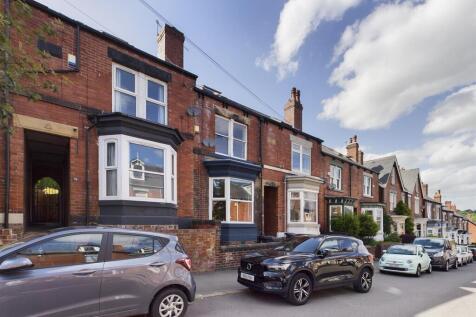 3-bed terraced on 76 Peveril Road, Ecclesall, Sheffield, £1,300/mo