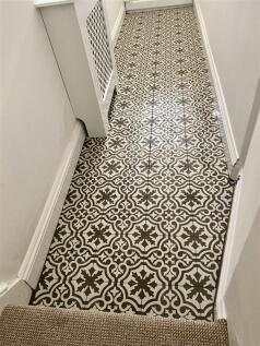 hallway2.jpg