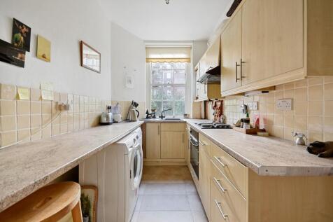 TEC - 26 Abbey House - Kitchen.jpg