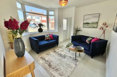 Jepson Road - Lounge