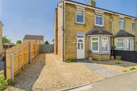 CAM01909G0-PR0330-STILL001