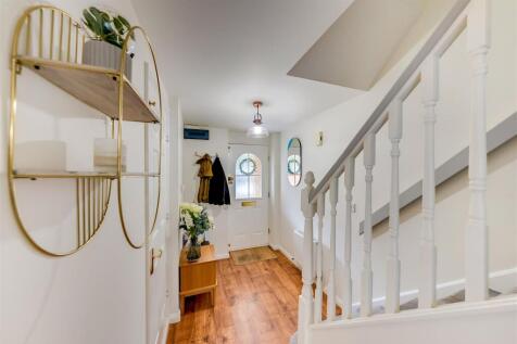Hallway.jpg