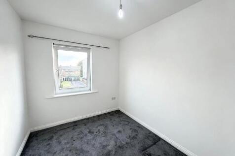 20 Luton Road, Lo...