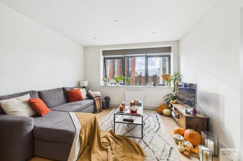 Apt 17 :: One Vesta Street photo 4