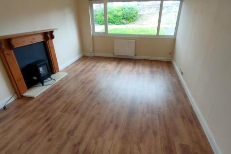 Chester Road, Wrexham, LL12 photo 4