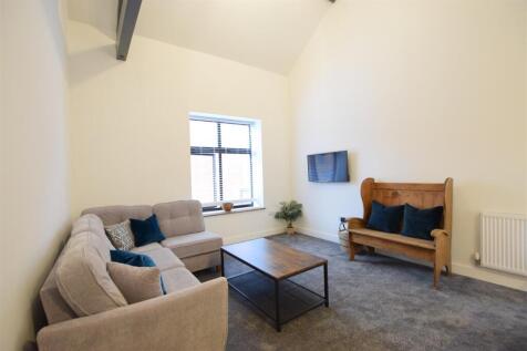 Apt 4, South Bar, 470 High Street, Lincoln photo 3