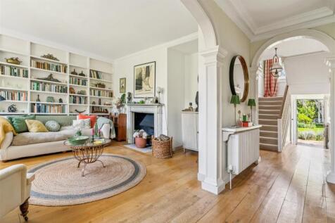 Upper Butts, TW8 - FOR SALE