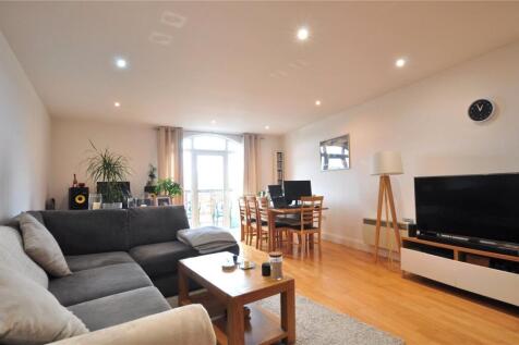 Staines-upon-thames[11], TW18 - property photo