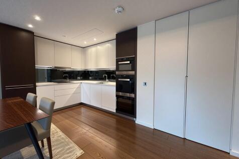 Open-plan Kitchen