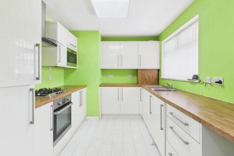 Kitchen: