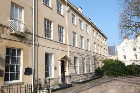 Elegant period architecture in a sunny setting...