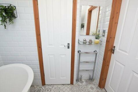en-suite bathroom