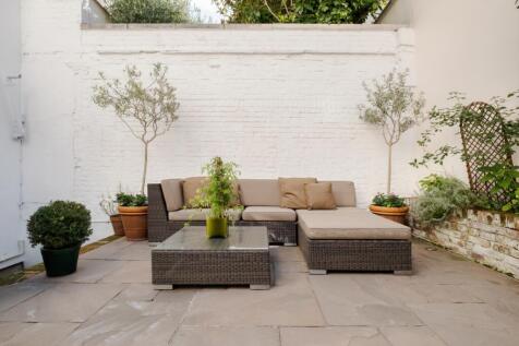 14-Eaton-Terrace-025