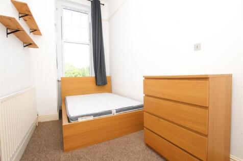 Bedroom 2.JPG