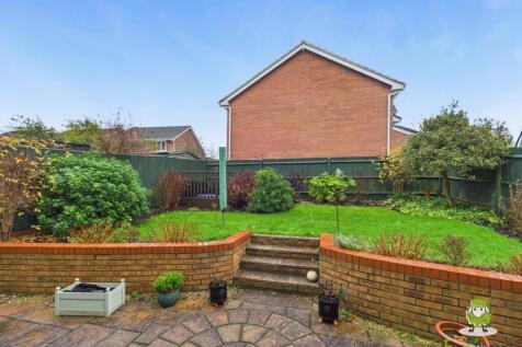 EweMove Estate Agents Basingstoke - Wood Close - G