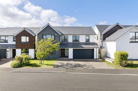Isle Of Man, BT22 - property photo