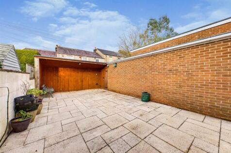 Low Maintenance Garden