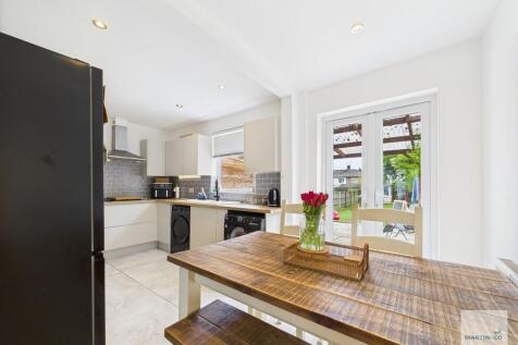 CAM03394G0-PR0314...