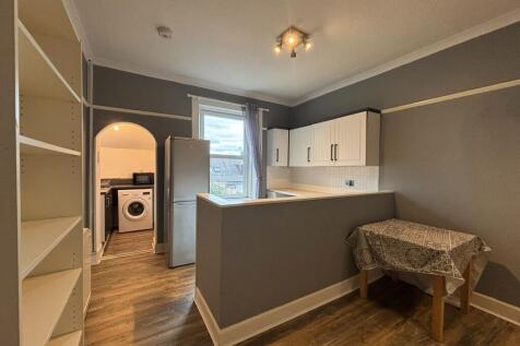 McCalls Avenue, Ayr, South Ayrshire, KA8 photo 4