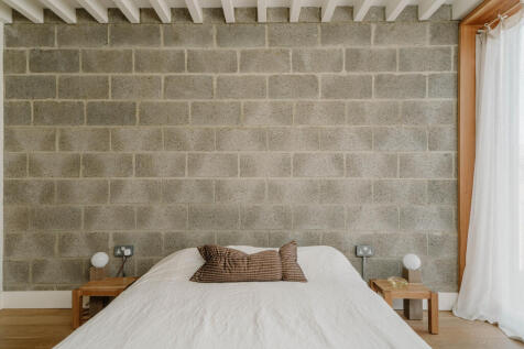 265901 - Stoke Newington High Street_Re-edits_H...