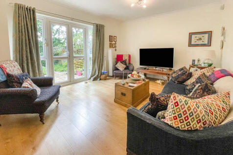 Sunnyfield Rise
