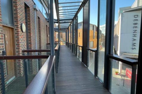 Covered Walkway to Flat