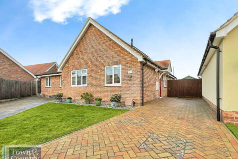 Clacton-on-sea, CO16 - property photo