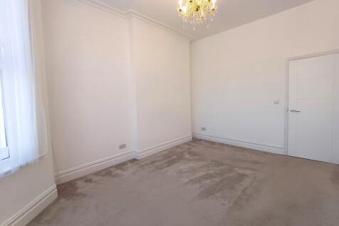 bedroom 1 4