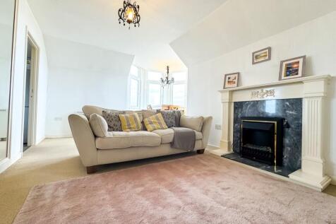 Marine P EweMove Saltburn-9