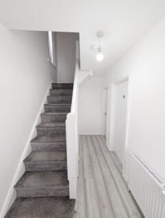 East Lancashire Road, Swinton, M27Manchester,  photo 5