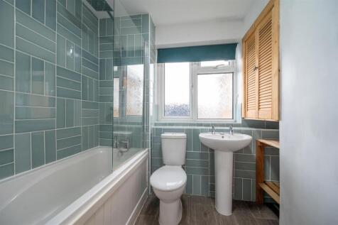 Flat 1 Winsor Close 26 1.jpg