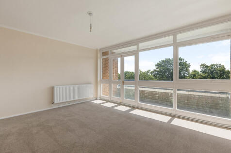 10 Lawrence Court...