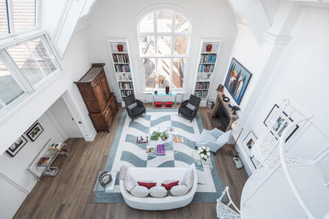 00-clapham-common-south-side-o (17).jpg