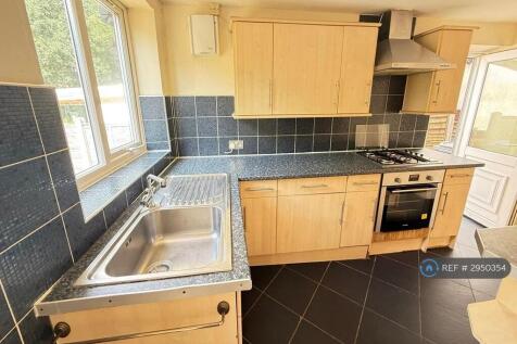 Coronation Road, Birmingham, B43 photo 4