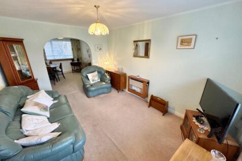 Munnoch Crescent  Lounge 1