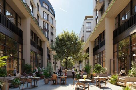 Whiteley Courtyard