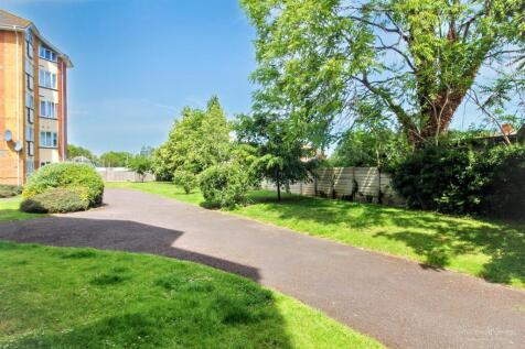 Communal Grounds