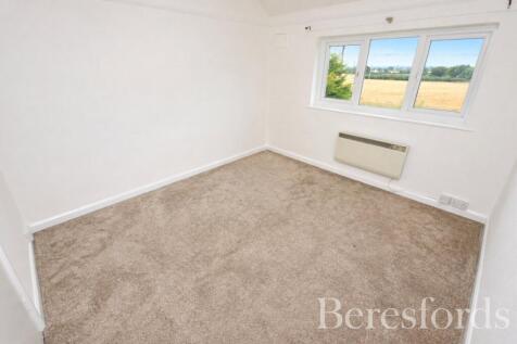 Hillcrest, Chignal Smealey, CM1 photo 5