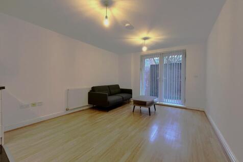 Upper Chorlton Road, Manchester, Greater Manchester, M16 photo 3
