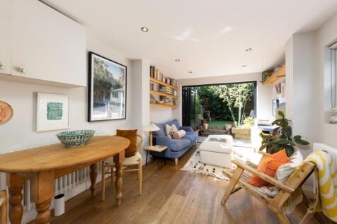 Northway Road 41 Ground Floor Flat (02 of 17).jpg