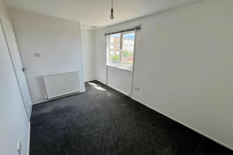 Bedroom One.jpg