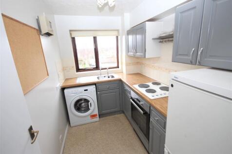 West Street, Burgess Hill, West Sussex, RH15 photo 3