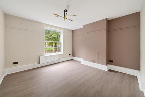 Falmouth Road, London photo 4
