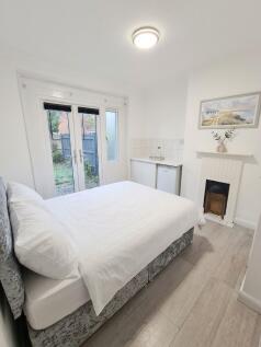 Joel St, Pinner, HA5 photo 4