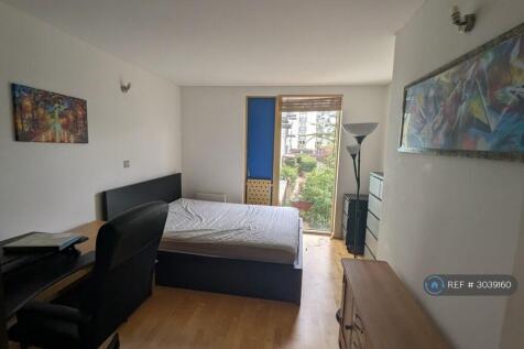 Farnsworth Court, London, SE10 photo 5