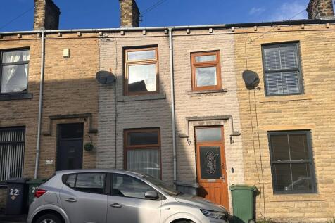 Cleckheaton, BD19 - property photo